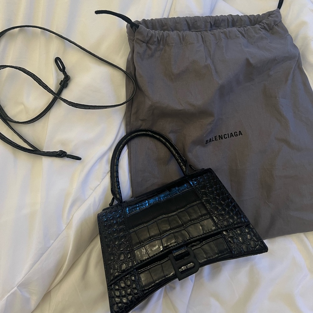 Balenciaga purse 👜👛